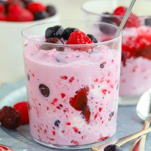 Blushing Berry Crush &amp; Cream Daydream Smoothie ® 🍓딸기 스무디